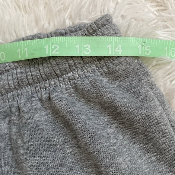 NWOT Brooklyn express gray cargo sweat shorts - Picture 4 of 8